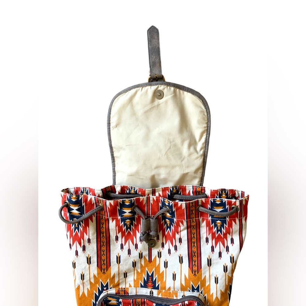 2/$25 Mossimo Aztec Pattern Backpack - Picture 3 of 7
